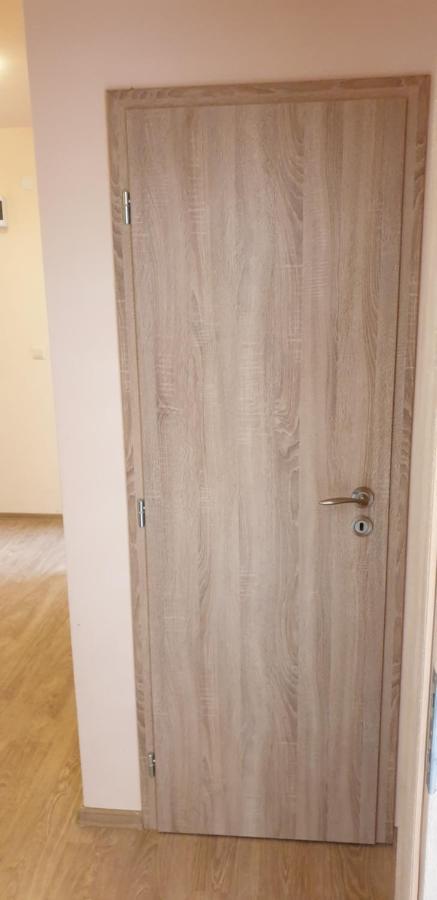 Family Holiday Apartments Breez 1 Warna Exterior foto